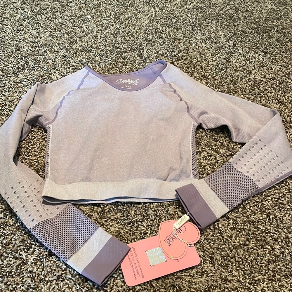 Bombshell Sportwear crop long sleeve